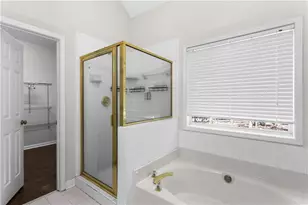 965 Dogwood Park Dr, Lawrenceville, GA 30046 - Photo 29