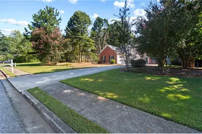 965 Dogwood Park Drive, Lawrenceville, GA 30046 - Photo 3