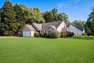 217 Crestworth Crossing, Powder Springs, GA 30127 - Photo 7