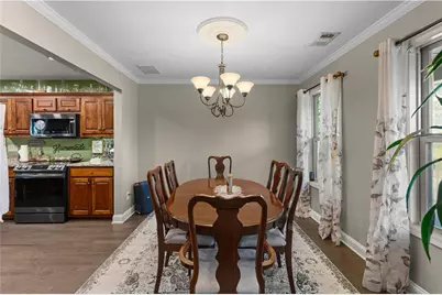 541 Greenridge Lane, Loganville, GA 30052 - Photo 11