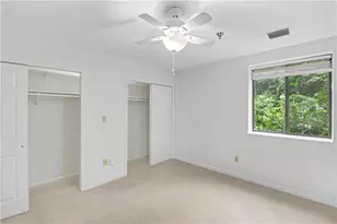 300 Johnson Ferry Rd, Sandy Springs, GA 30328 - Photo 17