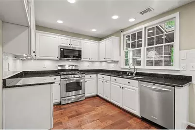 635 Rosedown Way, Johns Creek, GA 30022 - Photo 9