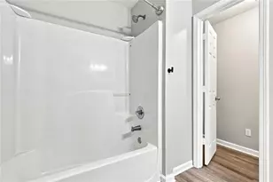 4421 Wallace Circle, Snellville, GA 30039 - Photo 25