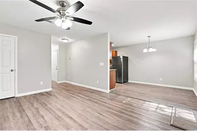 4421 Wallace Circle, Snellville, GA 30039 - Photo 7