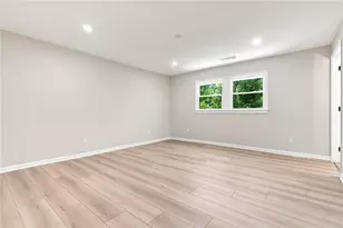 1979 Wells Dr SW, Atlanta, GA 30311 - Photo 13