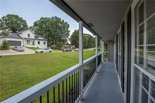 6109 Ridge Way, Douglasville, GA 30135 - Photo 11