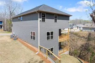 266 Magnolia Villas Dr, Cornelia, GA 30531 - Photo 53