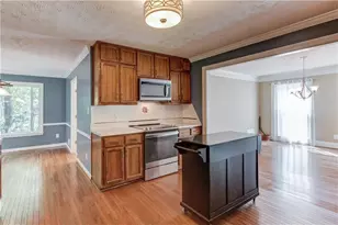 1162 Melton Dr SW, Lilburn, GA 30047 - Photo 15
