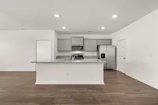 8555 Secretariat Dr, Lithonia, GA 30058 - Photo 9