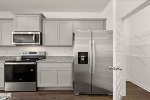 8555 Secretariat Dr, Lithonia, GA 30058 - Photo 13
