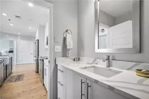 1080 Peachtree St NE, Atlanta, GA 30309 - Photo 21