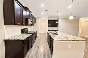757 Laurel Cove Dr, Hoschton, GA 30548 - Photo 9