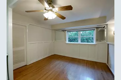 76 Laurel Forest Circle NE, Atlanta, GA 30342 - Photo 11