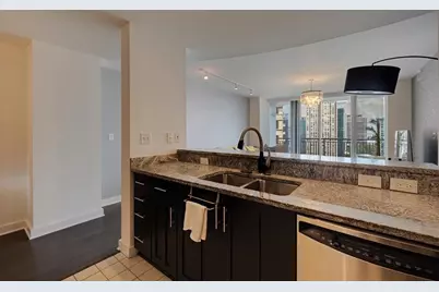 3338 Peachtree Road NE #1807, Atlanta, GA 30326 - Photo 5