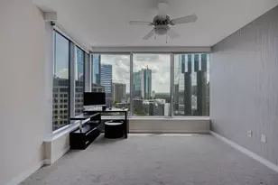 3338 Peachtree Rd NE, Atlanta, GA 30326 - Photo 17