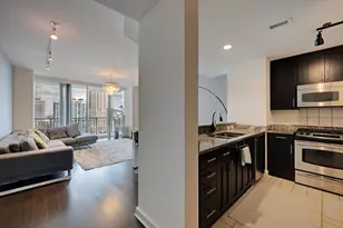 3338 Peachtree Rd NE, Atlanta, GA 30326 - Photo 3