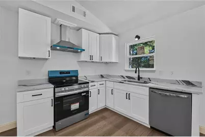 773 Whitehall Drive, Lawrenceville, GA 30043 - Photo 11