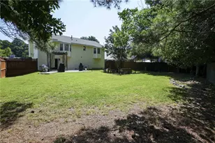 1046 Redan Trce, Stone Mountain, GA 30088 - Photo 7