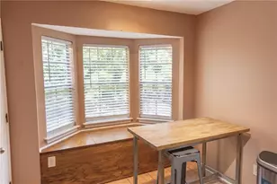 1046 Redan Trce, Stone Mountain, GA 30088 - Photo 19
