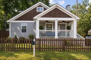 1154 Oakland Ln SW, Atlanta, GA 30310 - Photo 1