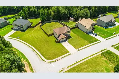 2784 Oakmont Way, Monroe, GA 30656 - Photo 3
