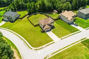2784 Oakmont Way, Monroe, GA 30656 - Photo 3
