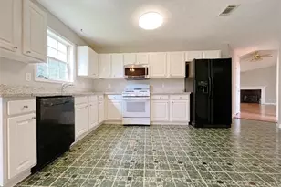 408 Lee Miller Dr, Suwanee, GA 30024 - Photo 7