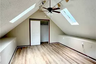 3479 Meadowlane Cir SW, Atlanta, GA 30331 - Photo 7