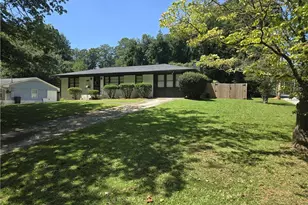 3305 Flowers Dr, College Park, GA 30337 - Photo 5