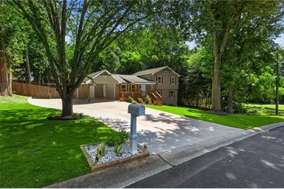 492 Rustic Ridge Circle, Lawrenceville, GA 30043 - Photo 3