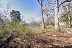 240 Polar Rock Rd SW, Atlanta, GA 30315 - Photo 1