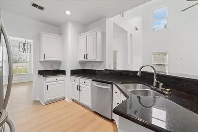 6010 Hampton Bluff Way, Roswell, GA 30075 - Photo 7