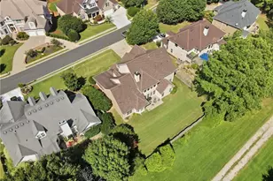 2985 Ivy Brook Ln, Buford, GA 30519 - Photo 57