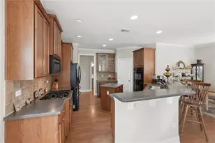 2985 Ivy Brook Ln, Buford, GA 30519 - Photo 23