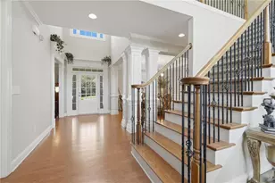 2985 Ivy Brook Ln, Buford, GA 30519 - Photo 9