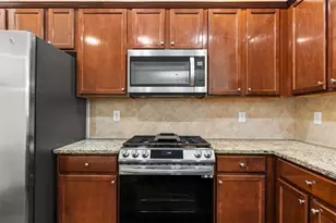 13459 Gardiner Ln, Alpharetta, GA 30004 - Photo 17