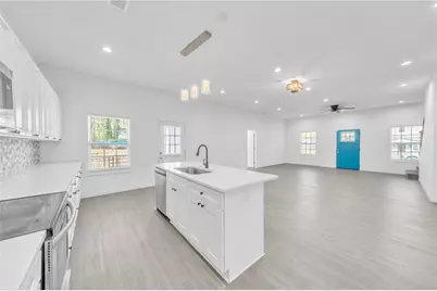 1136 Oak Knoll Terrace SE, Atlanta, GA 30315 - Photo 13