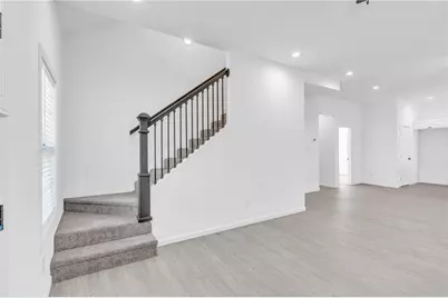 1136 Oak Knoll Terrace SE, Atlanta, GA 30315 - Photo 3