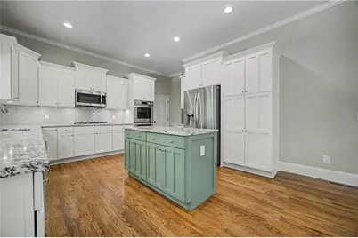 8460 Bethel Ridge Court, Gainesville, GA 30506 - Photo 13