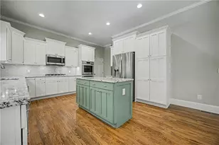 8460 Bethel Ridge Ct, Gainesville, GA 30506 - Photo 13