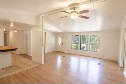 5815 Hamby Drive, Cumming, GA 30028 - Photo 7