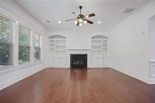 3936 Dahlwiny Ct, Sandy Springs, GA 30350 - Photo 11