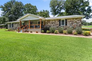 23 Oakwood Dr, Cedartown, GA 30125 - Photo 3