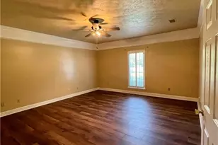 218 Hummingbird Ln, Albany, GA 31707 - Photo 9