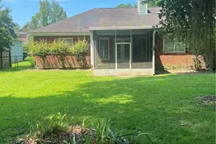 218 Hummingbird Ln, Albany, GA 31707 - Photo 3
