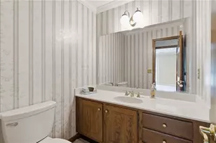 345 N Farm Dr, Alpharetta, GA 30004 - Photo 13