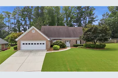 345 N Farm Drive, Alpharetta, GA 30004 - Photo 1