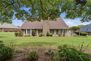 345 N Farm Dr, Alpharetta, GA 30004 - Photo 29