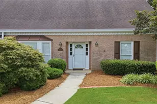 345 N Farm Dr, Alpharetta, GA 30004 - Photo 3