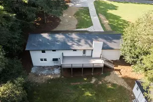 930 Honeysuckle Trail, Winder, GA 30680 - Photo 19